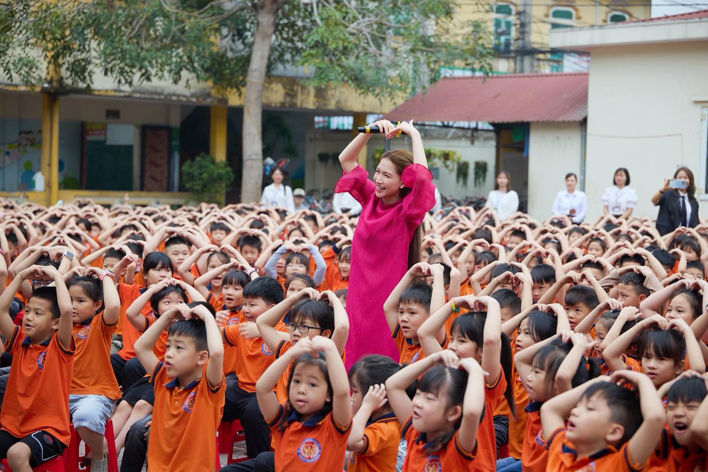 Ý nghĩa của việc tổ chức các show diễn miễn phí